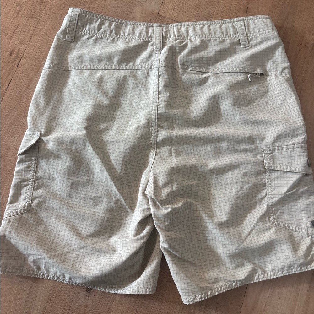 Patagonia Men's Light Tan Cargo Shorts - Picture 3 of 6